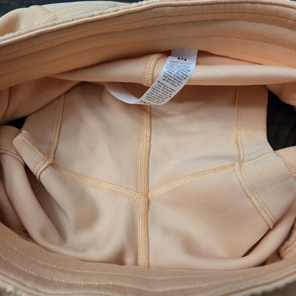 LULULEMON Softstreme Shorts‎ | 4
